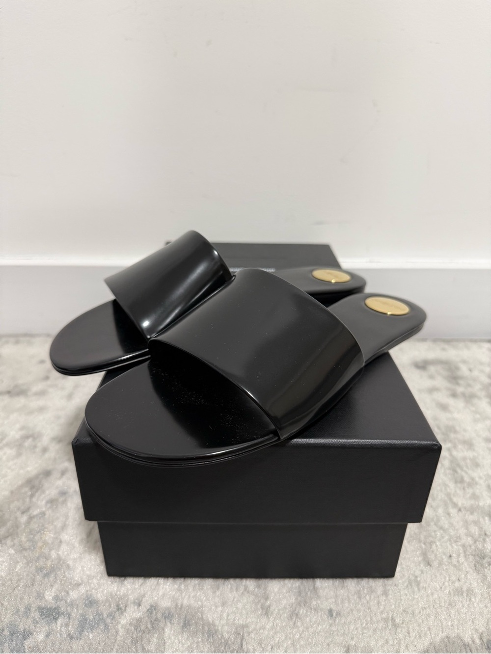 Saint Laurent Glazed Leather Carlyle Slides - Size 37.5 EU / 7.5 US - Brand New
